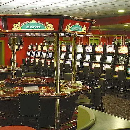 Hotel & Casino