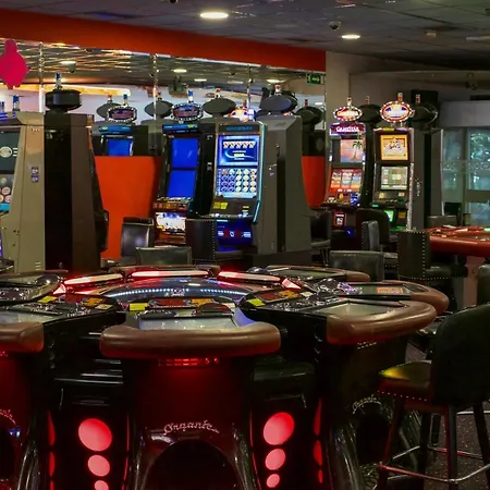 Hotel & Casino